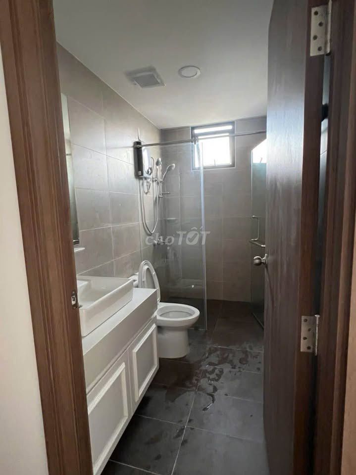 Rent Akari City Võ Văn Kiệt 80 m2 suites full-level furniture