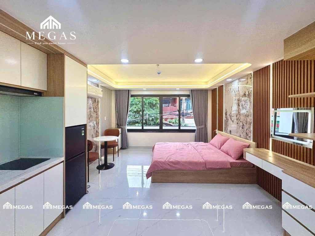 The studio apartment is full of Hiệp Thành open windows