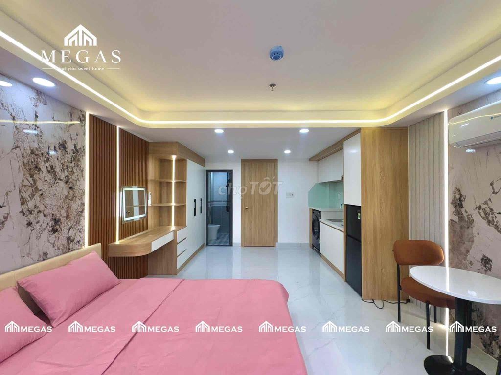 The studio apartment is full of Hiệp Thành open windows