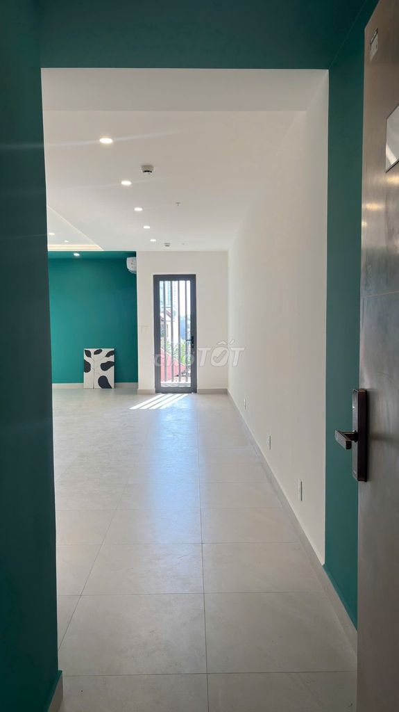 The owner rented the Ascent Lakeside studio district 7 million a month.