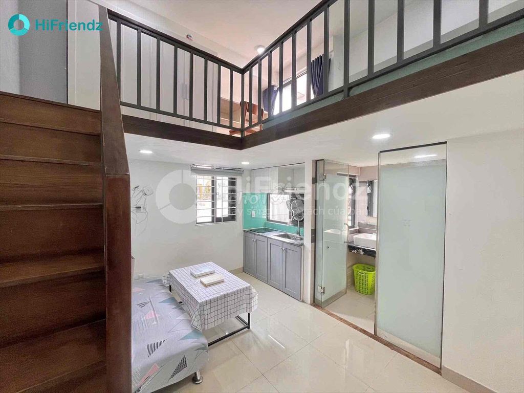 Rent us the 7-Dipex district window 25 meters - Near udf, tdtu