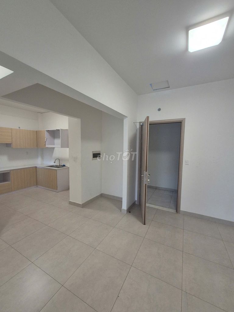 Rent the Corner of Citihome 73 meters 2 bedrooms, 2 toilets at 7 million a month.