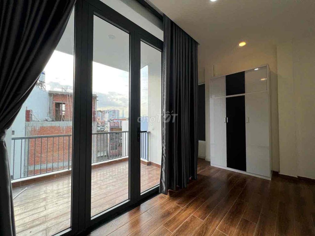 Nguyễn Thị Định balcony service apartment, Bình Trưng Tây District 2.