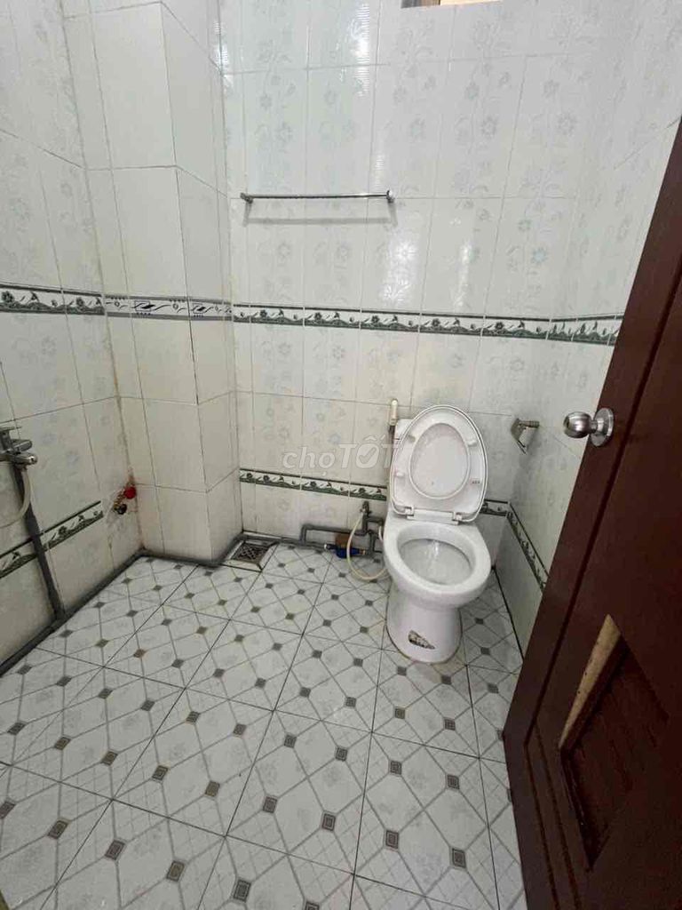 Rent the Price Service apartment: 4.7 million.