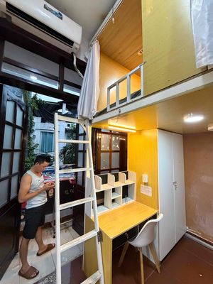 - Right Vincom Phan Văn Trị.