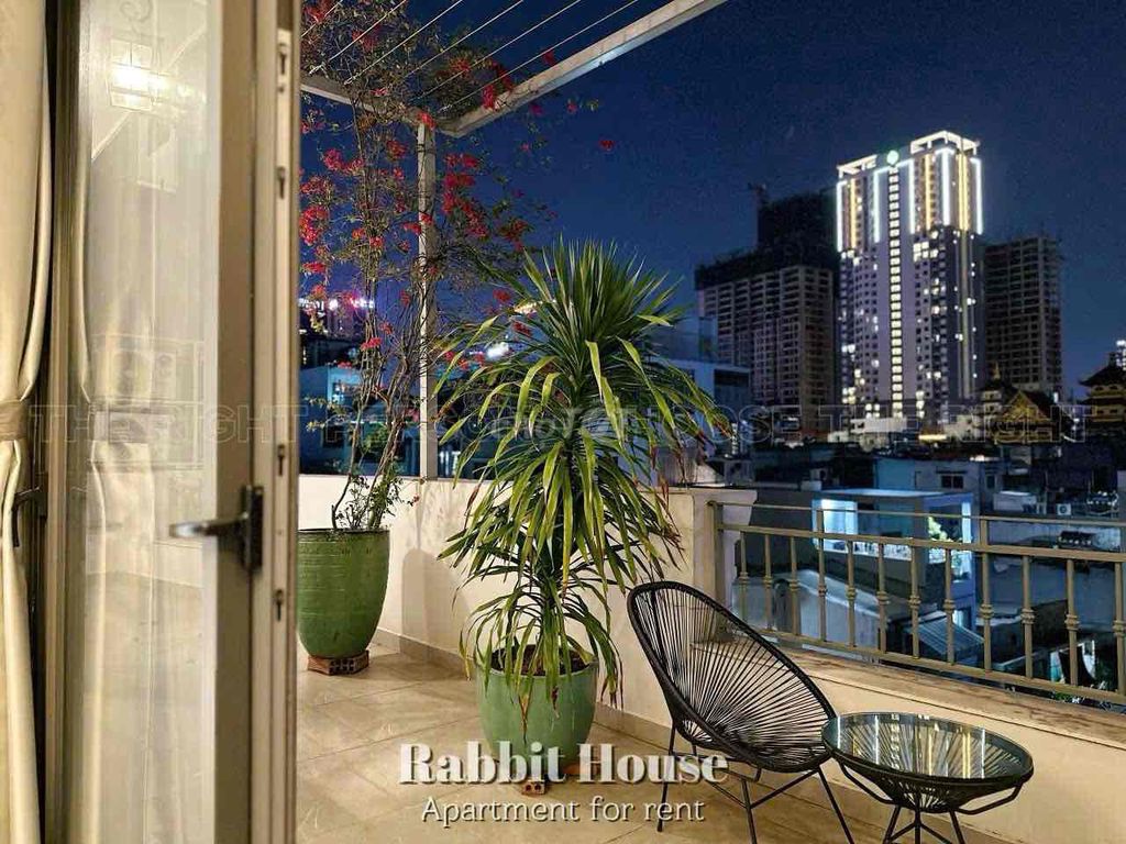 Nguyễn Cửu Vân street service apartment, Bình Thạnh Mayor Bridge