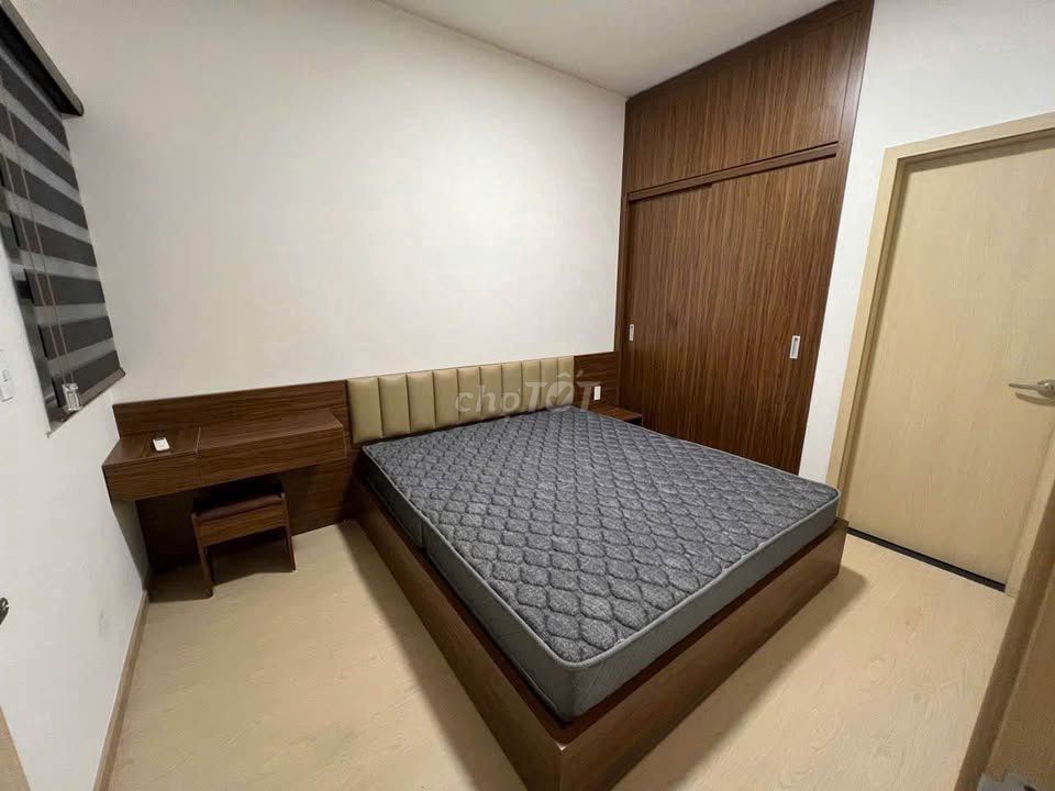 Rent C/c Park Legend, Hoàng Văn Thụ - double bedroom, full interior cost of 15 million