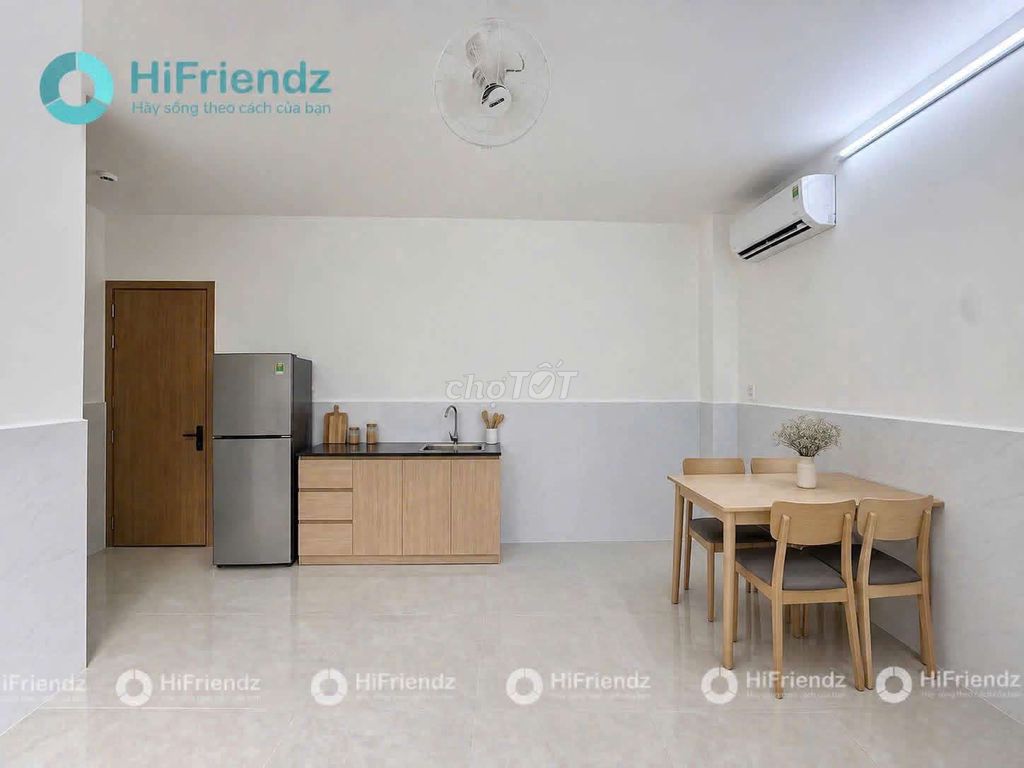 new flat on August's Revolution