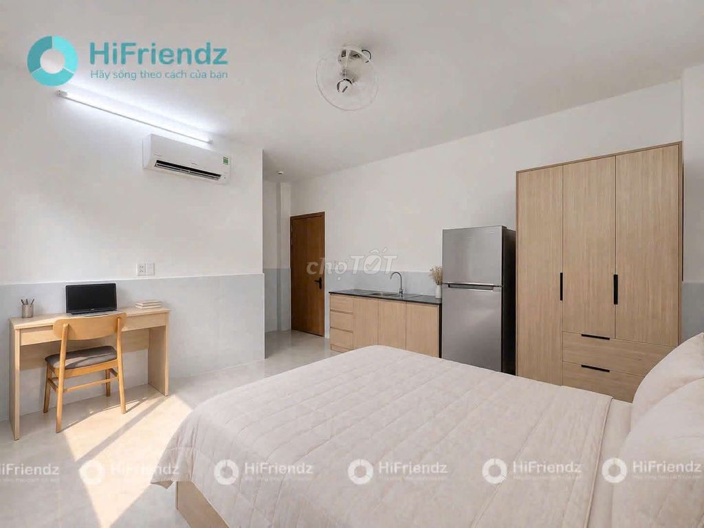 new flat on August's Revolution
