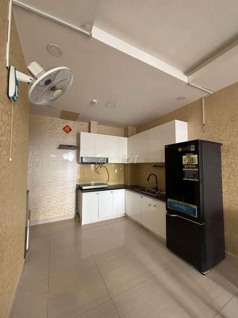C/C Jason-Phan Huy Ích 2 bedroom, Full interior, 9 million a month with balcony.