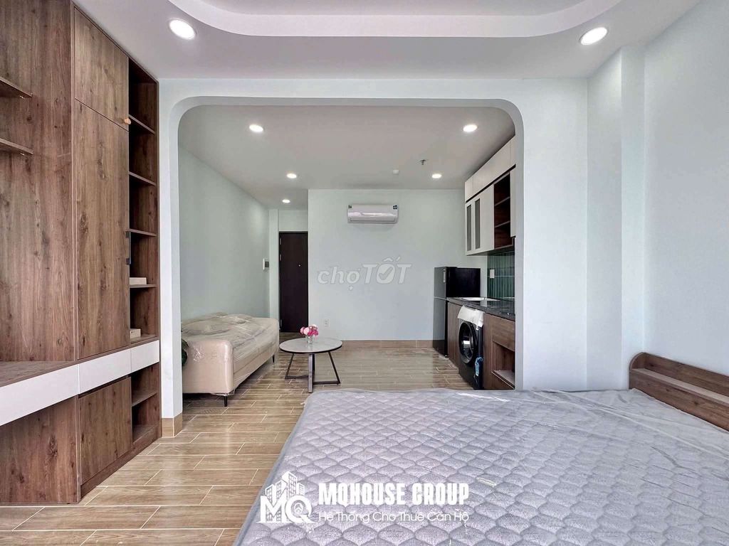 newly built apartment right next to the most painted airport available