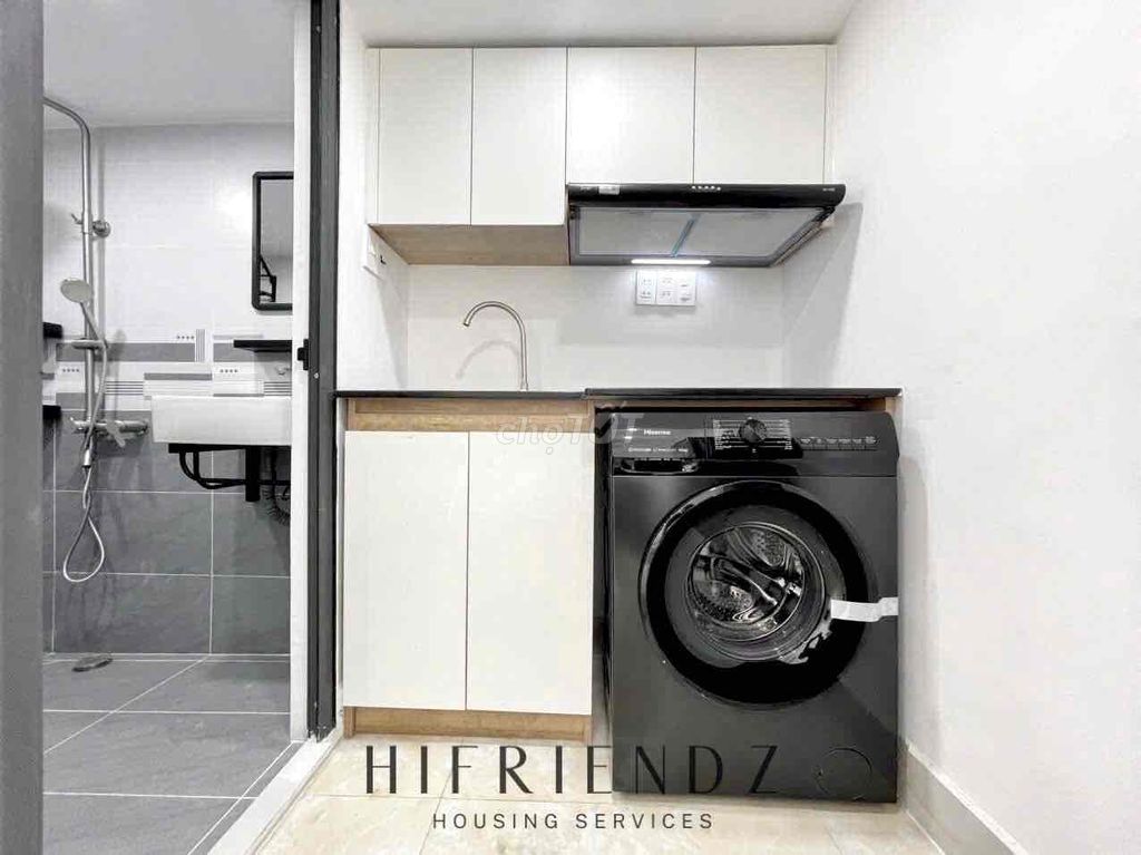 Rent a new REDA apartment in the 10th District.