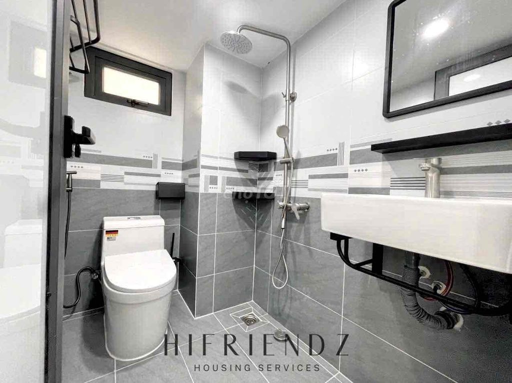 Rent a new REDA apartment in the 10th District.