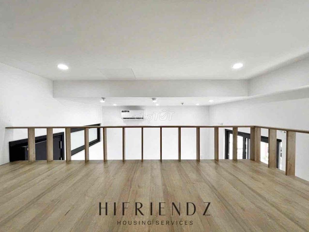 Rent a new REDA apartment in the 10th District.