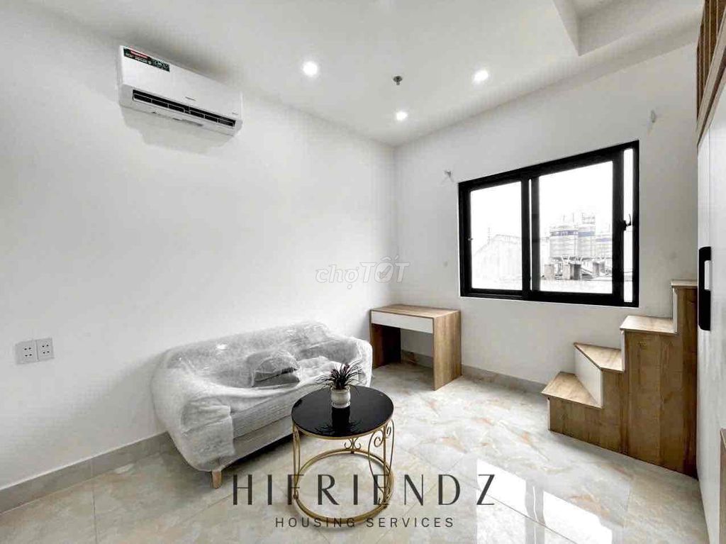 Rent a new REDA apartment in the 10th District.