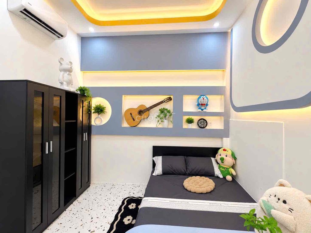 New plan. One bedroom. One living room.