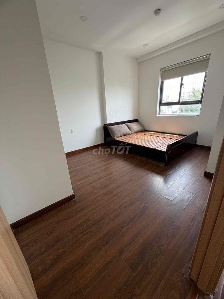 Three bedrooms. 100 M2 cool super cool bandol right here in Phan Văn Trị.