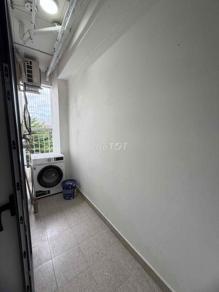Three bedrooms. 100 M2 cool super cool bandol right here in Phan Văn Trị.
