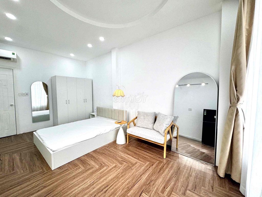 [ Rents] apartment one big new balcony bedroom.
