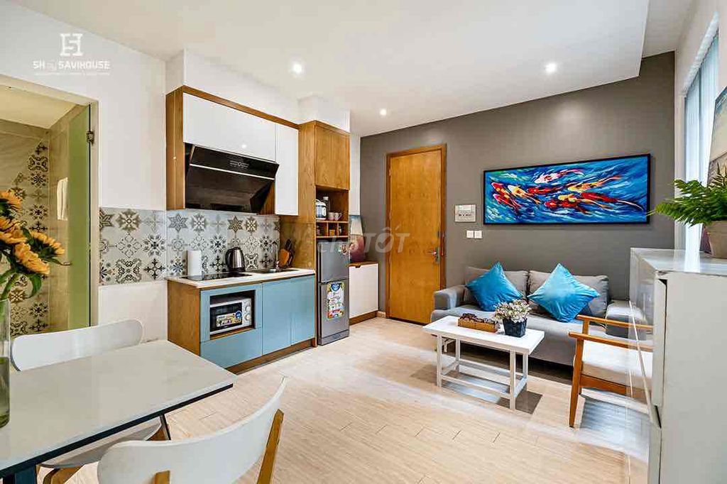 Superscop. Two bedrooms. Right on the way. LM 10th.