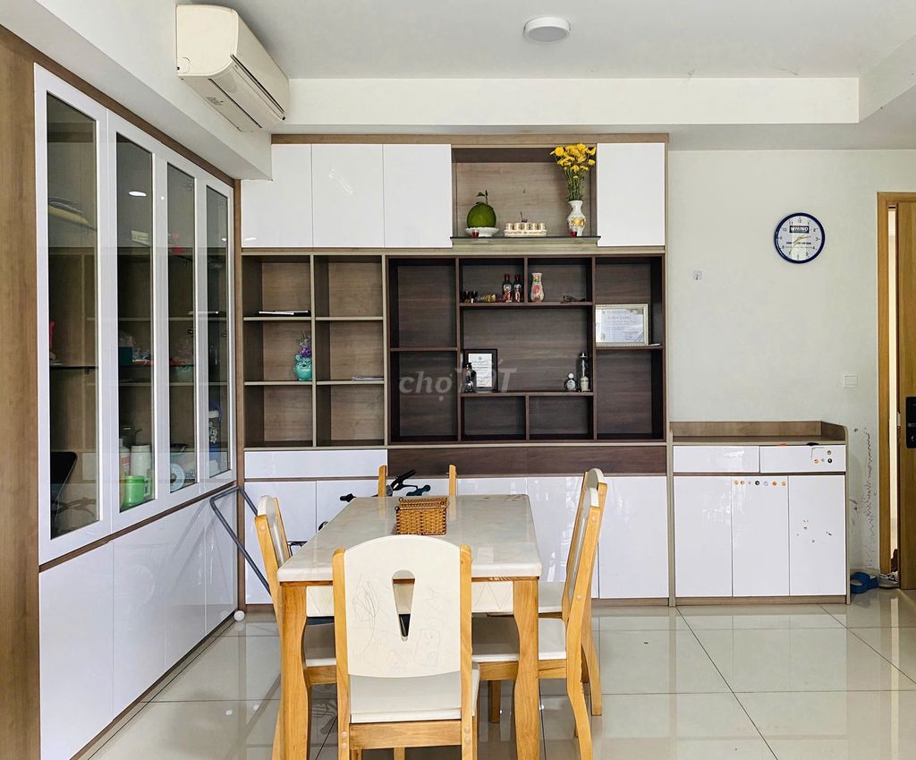 Find tenants of EARC, 112 m2 3 bedrooms + 2 toilets + 1 Wat, Full interior