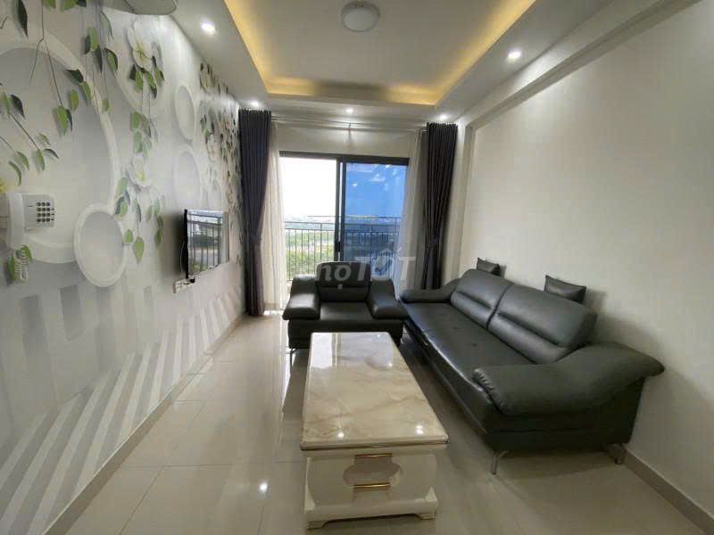 Rent apartment 2 bedrooms at 18.5 million views landmark 81, nice apartment rent.