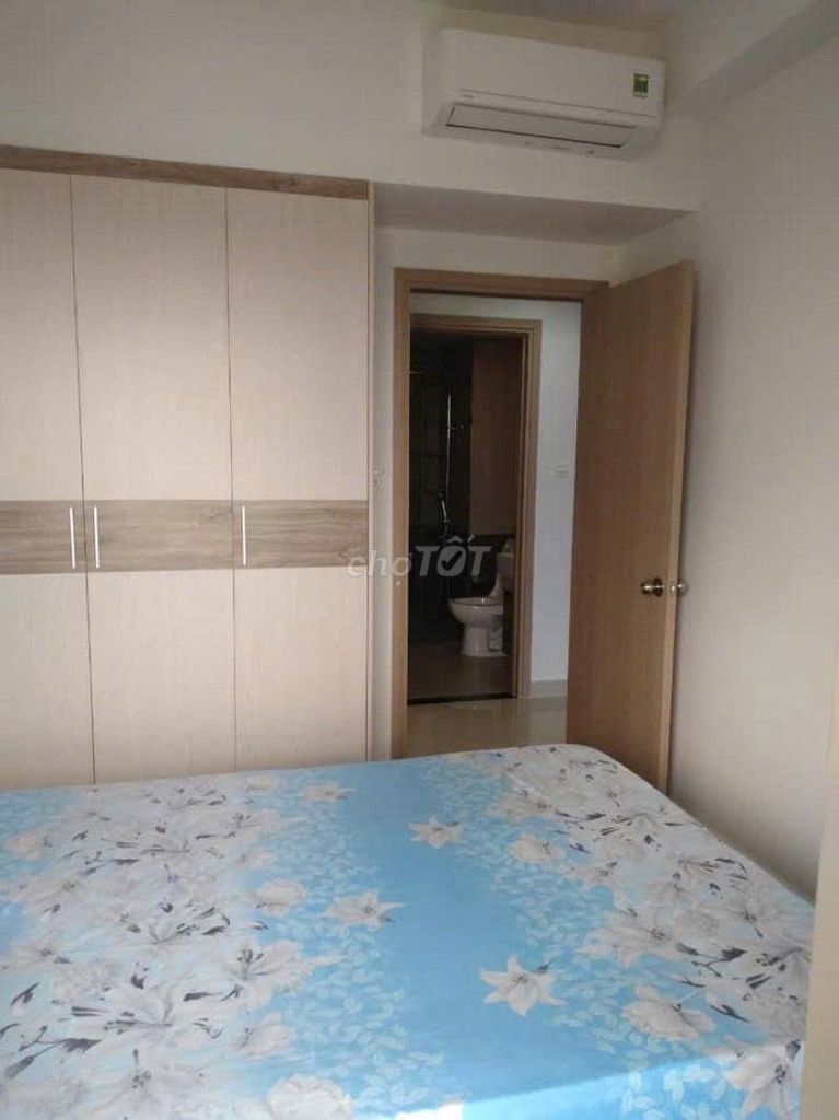 Rent apartment 2 bedrooms at 18.5 million views landmark 81, nice apartment rent.