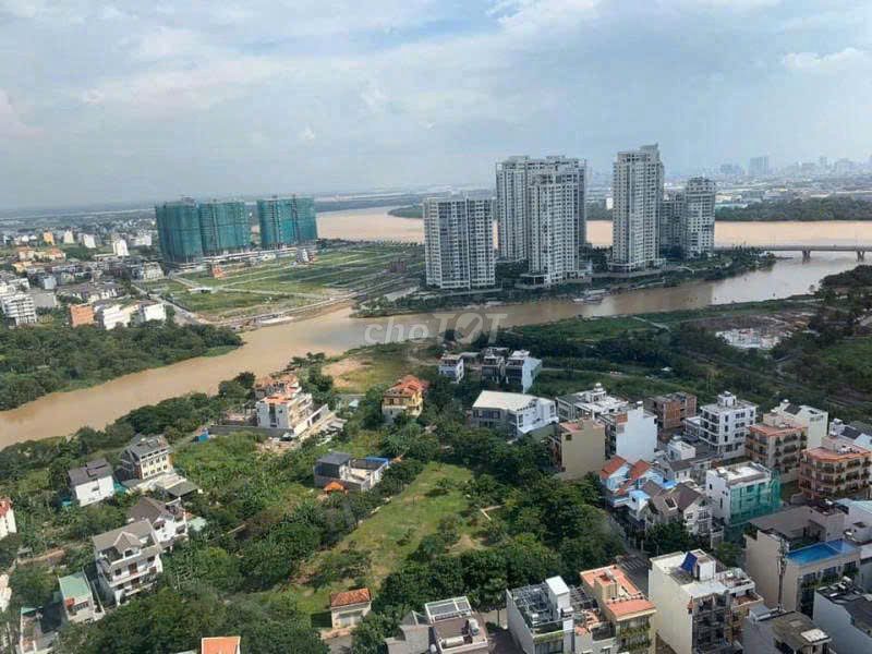 Rent apartment 2 bedrooms at 18.5 million views landmark 81, nice apartment rent.