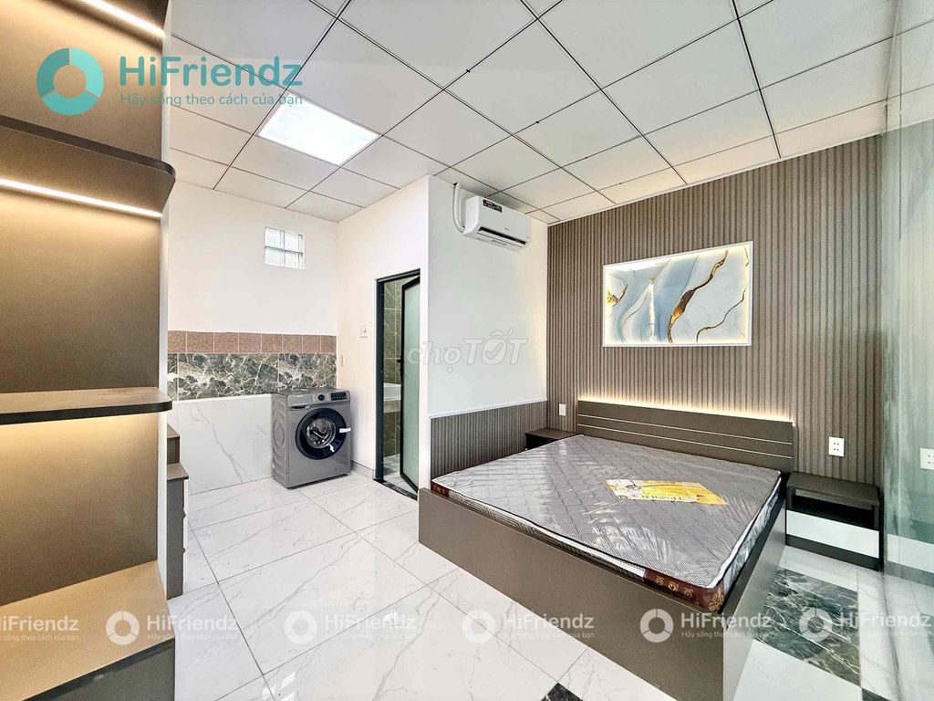 The high-level apartment is located in the center of Phú Nhuận.