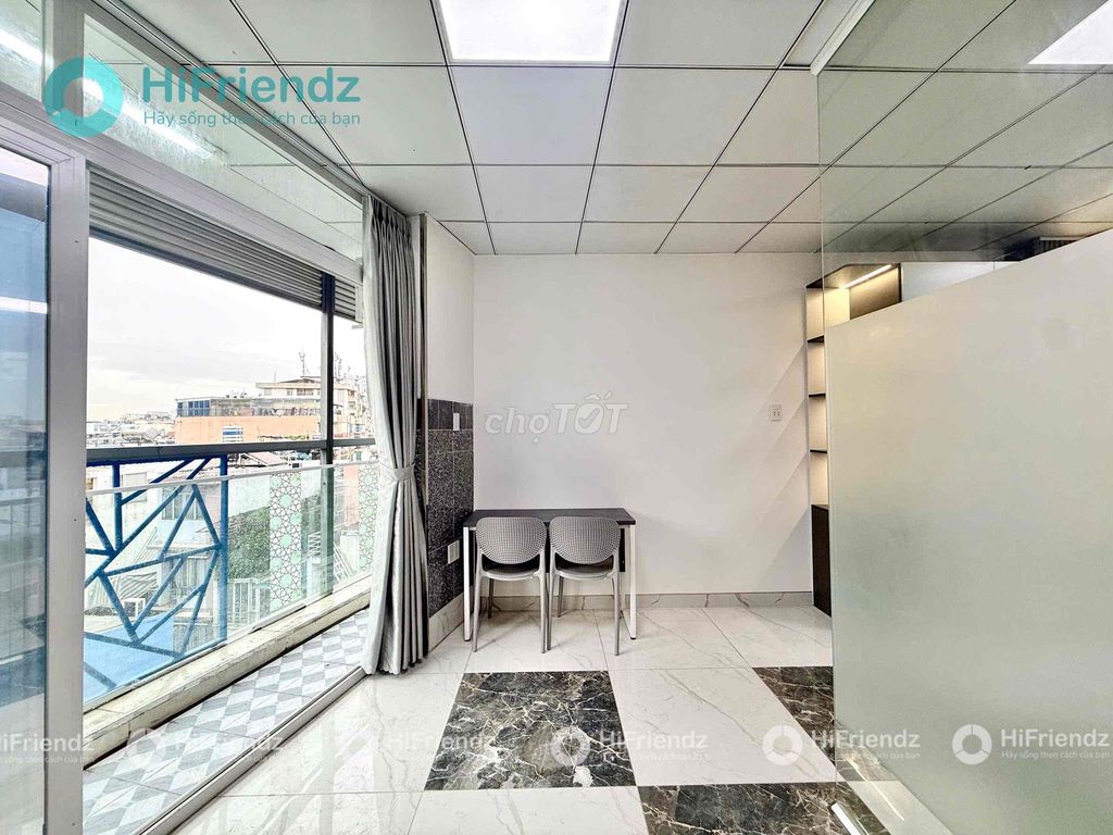 The high-level apartment is located in the center of Phú Nhuận.