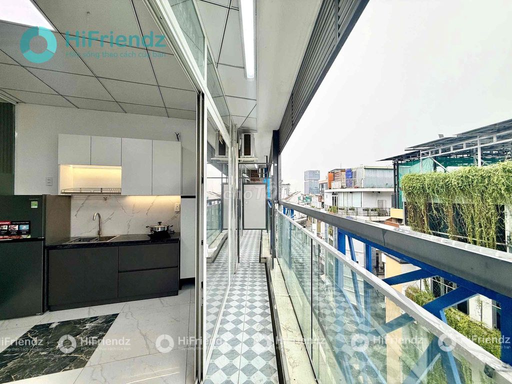 The high-level apartment is located in the center of Phú Nhuận.