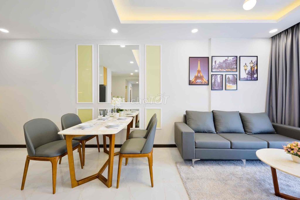 Rent an Orchard Parkview apartment three bedrooms 2 85 meters near the park