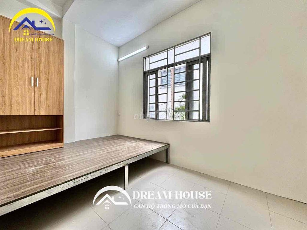 The studio apartment - balconctial interior - Tân Phú close to huit