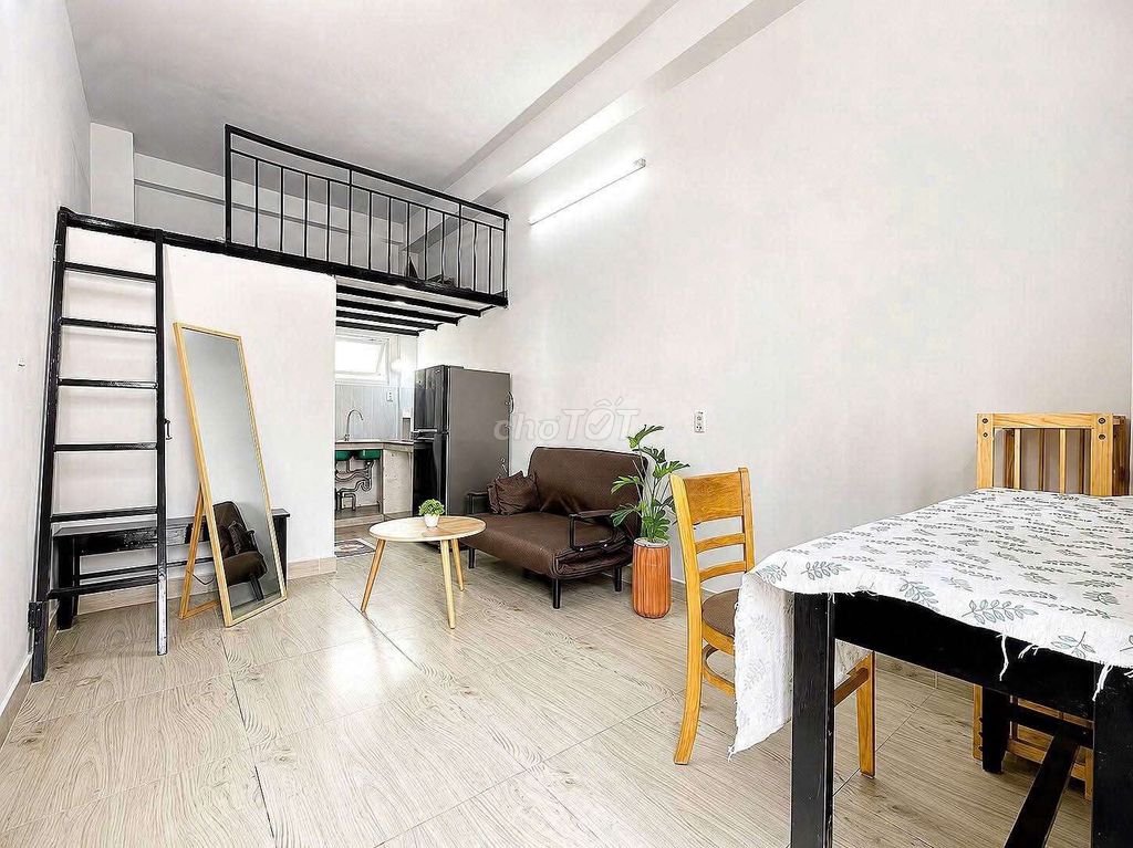 Dumex is 500 meters from vlu cs3, near Vincom.