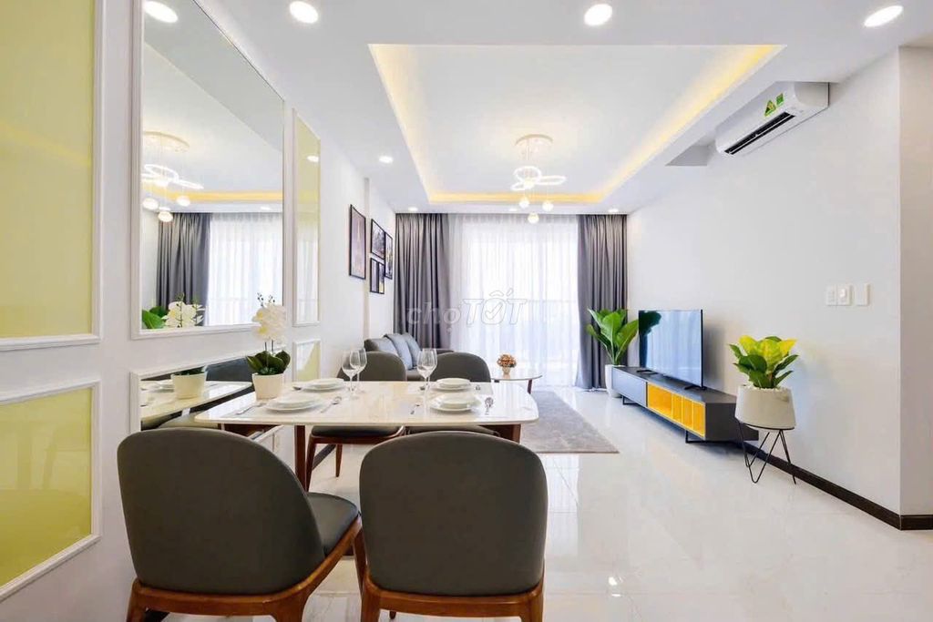 Picity building. tx13. District 12. 65 meters two bedrooms. Full interior. At 9.5 million.