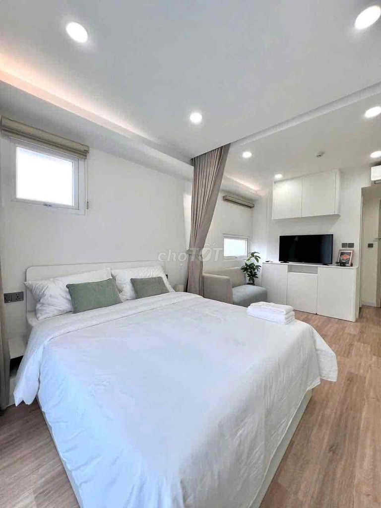 studio apartment - full interior of 7 - New 100%.