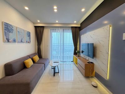He rented a Kingdom 101-1-one bedroom. Two bedrooms. Three bedrooms.