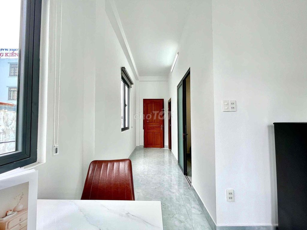 1 100 percent new bedroom 37 M2 right at District 7 near the Remitt,