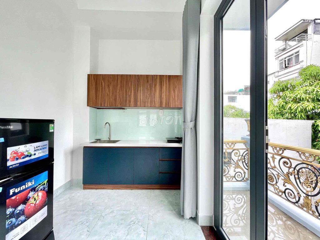 1 100 percent new bedroom 37 M2 right at District 7 near the Remitt,