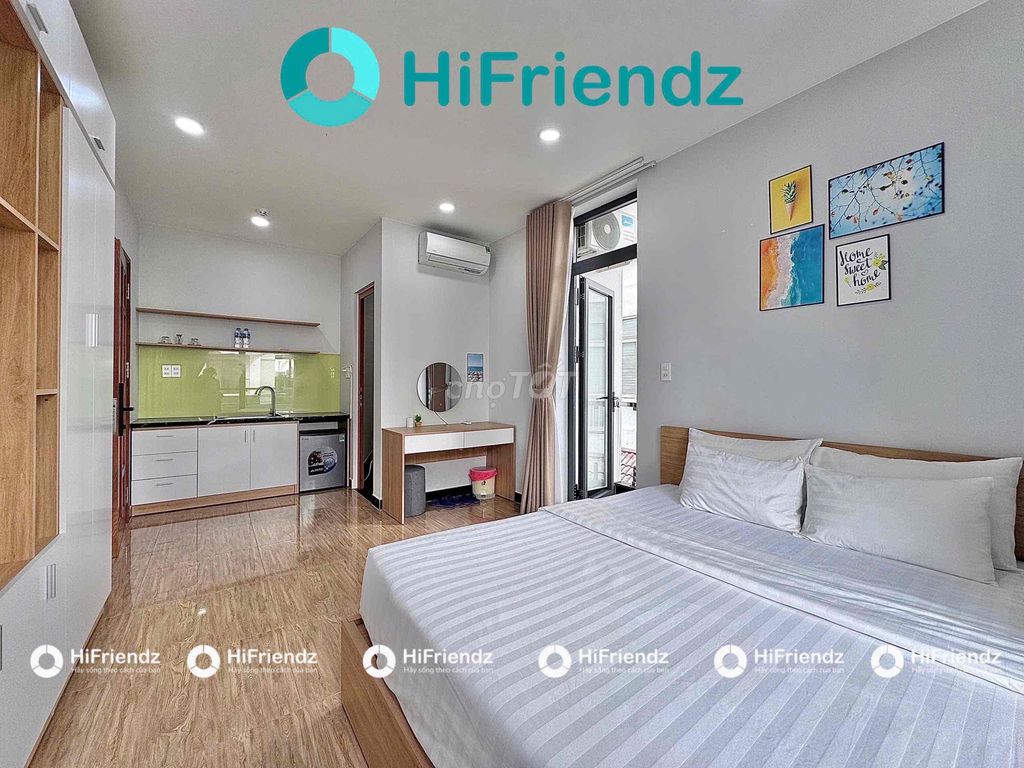 It's really, really, really, really, really cool. It's a super-saltalty little balcony apartment.