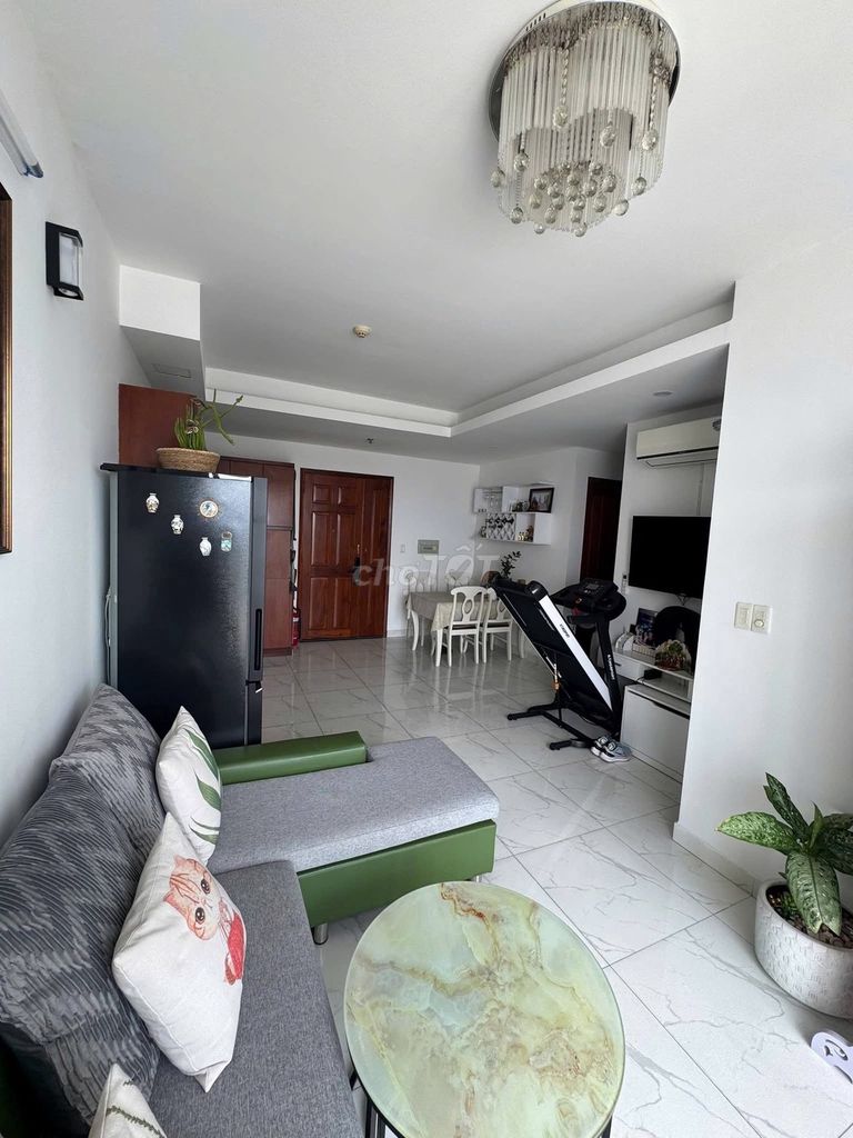 Two bedrooms, two bathrooms, say that - right now.