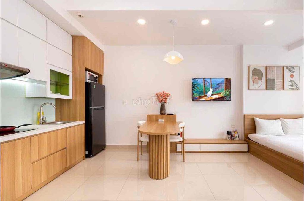 Renting Sunrise CityView District 7h: