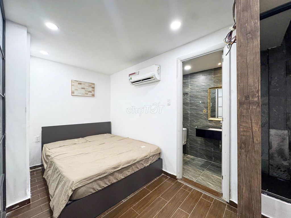 Room one full bedroom, Nguyễn Trãi down, 5 drains, hospital.