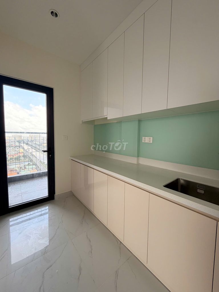 Rent the D-Aqua Gardens-- 301 Bến Bình Đông, 880m2-- 2 bedrooms.
