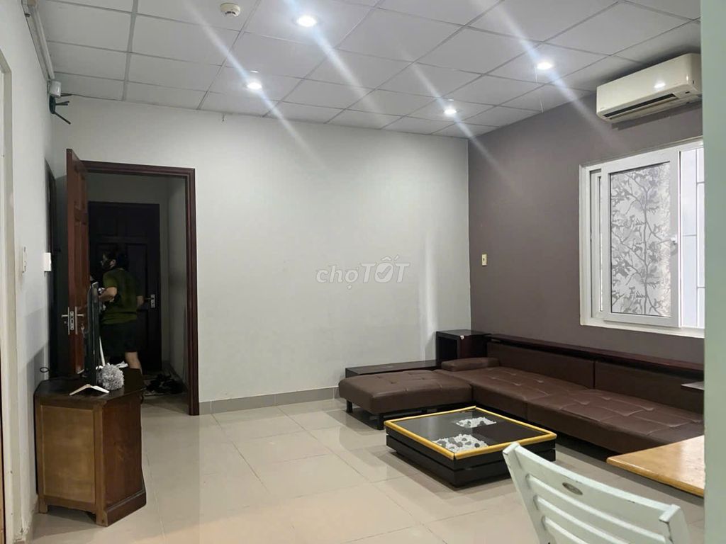 Rent a full apartment in Tân Bình district.