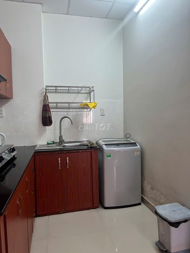 Rent a full apartment in Tân Bình district.