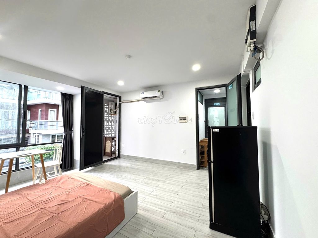 A kitchen room with a lotte Nguyễn Văn Lượng near the cityland, nice and clean.