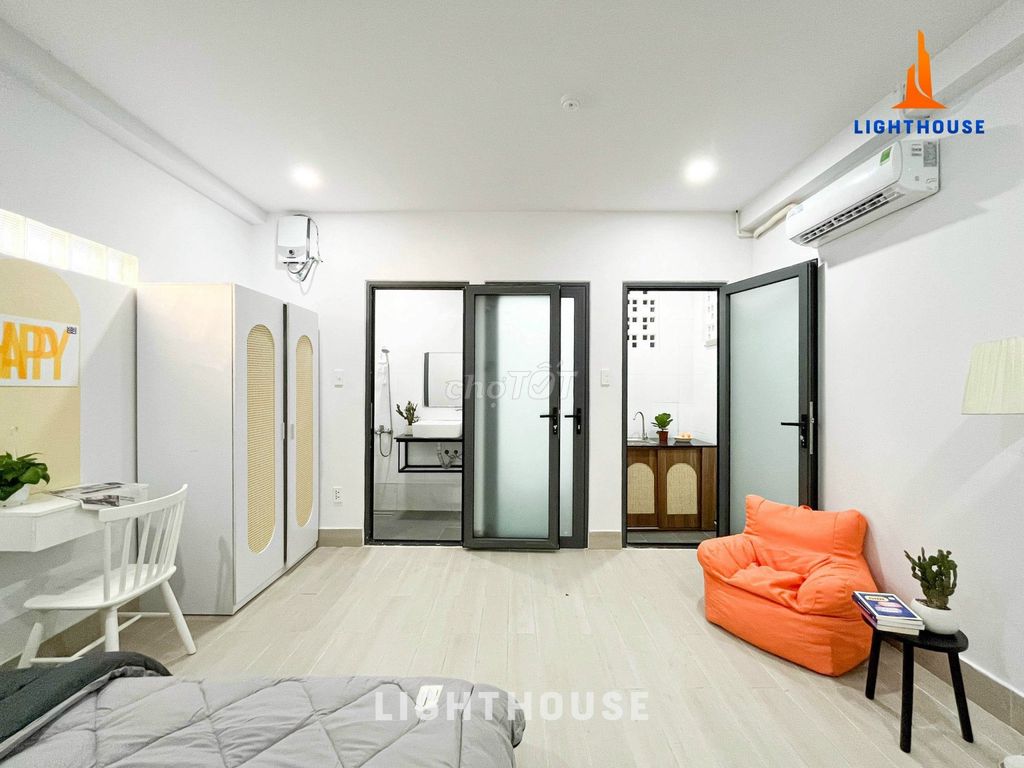 A kitchen room with a lotte Nguyễn Văn Lượng near the cityland, nice and clean.