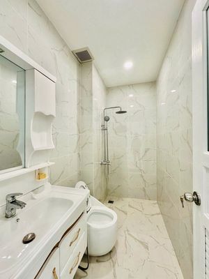 New home product - 243 F Tô Hiến Thành, 1906 12, District 10 - An elevator.