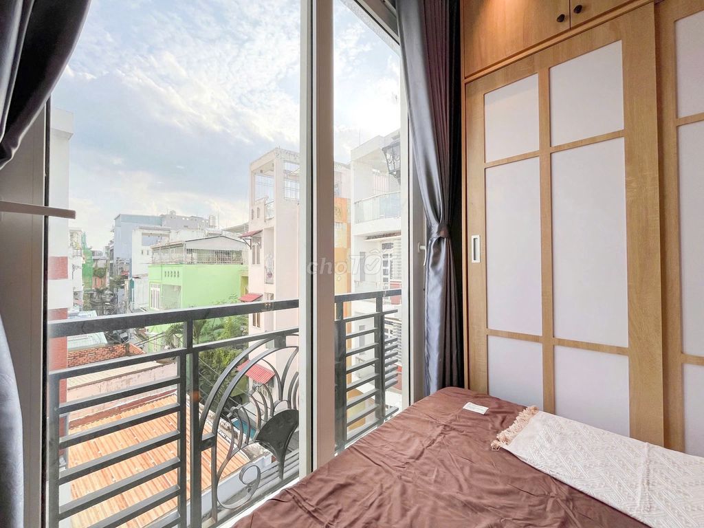 Rent mini service apartment near KFO-Phan Xích Long bedroom-high interior